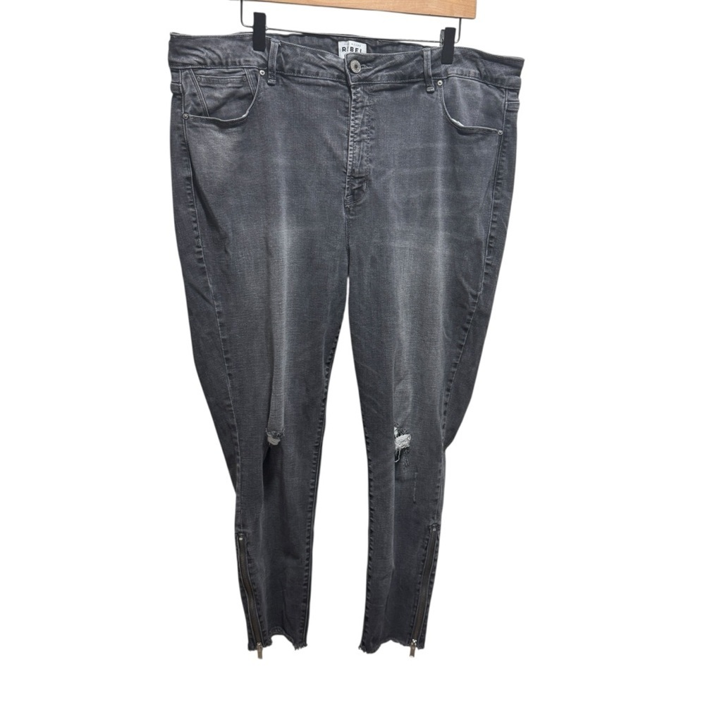 Rebel Wilson x Angels The Icon High Rise Skinny Jeans Distressed Size 22